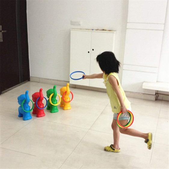 رمي الحلقات - فيل مع 4 حلقات