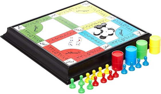 مجموعة ألعاب لوحية كلاسيكية 4 في 1