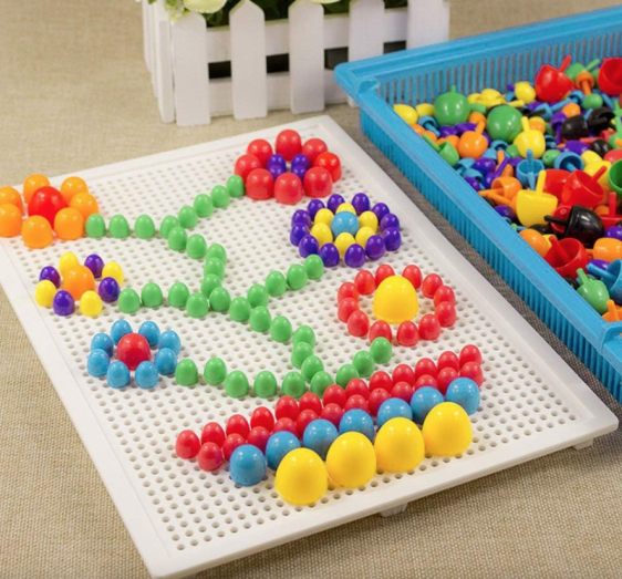 لوحة سدادات-puzzle board -practice and thinking