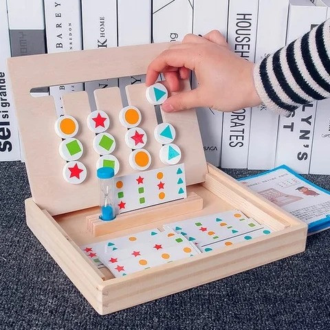 FOUR COLOR GAME